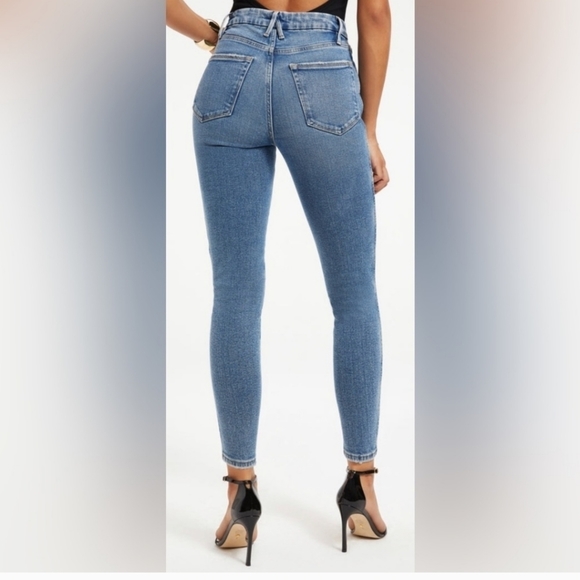 NWT Good American Good Legs Distressed Knee Skinny Jeans $155 - Picture 4 of 11